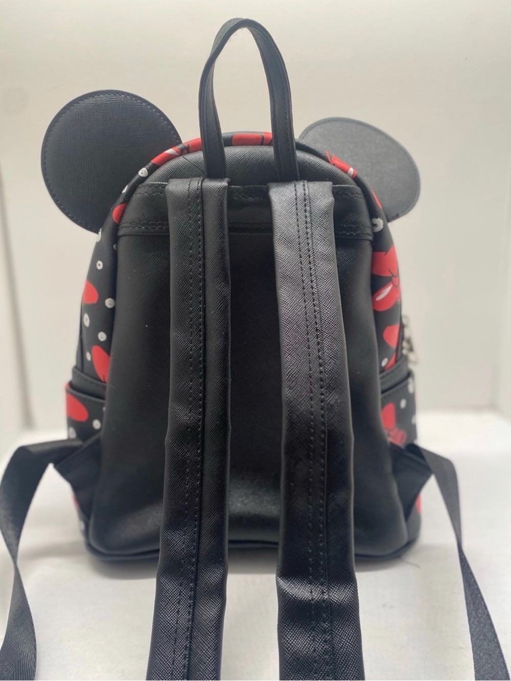 Disney official Minnie Mouse Mini Backpack 10”x 10” New without tags - Picture 5 of 6